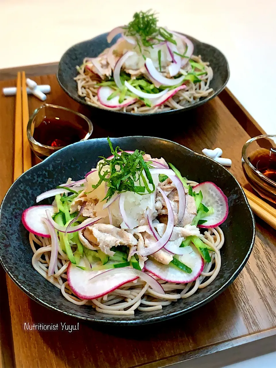 Snapdishの料理写真:おろし豚しゃぶの冷やし蕎麦|ゆーこどんさん