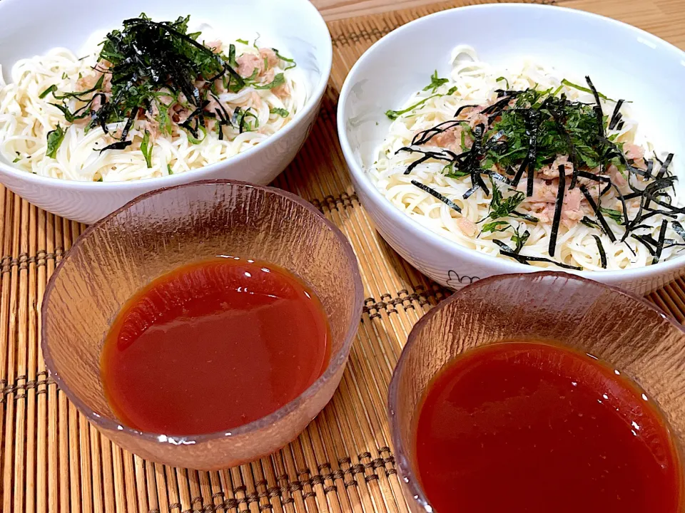 そうめん　トマトジュースと麺つゆで|京子さん