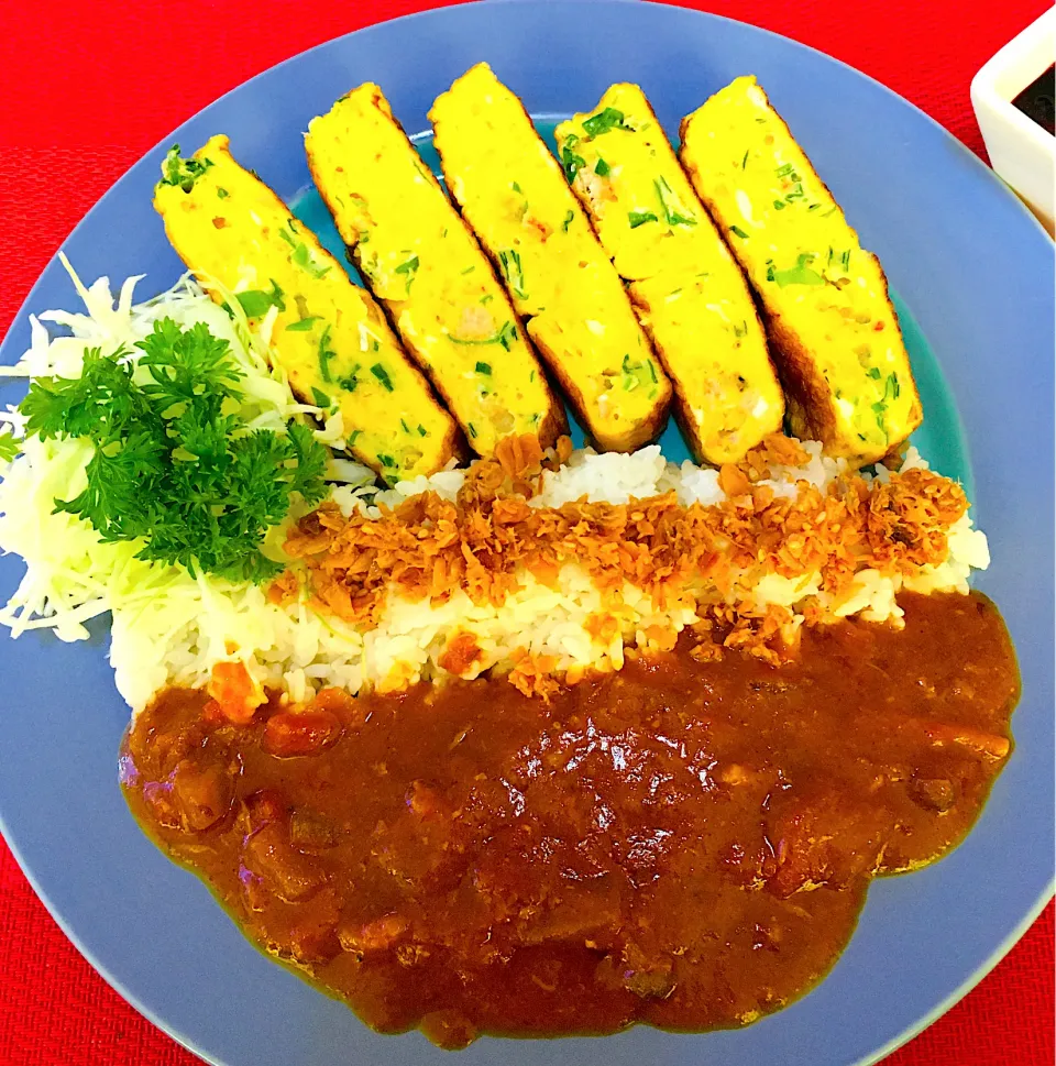 スパイスチキンカレー🍛&蟹🦀入り厚焼き卵^_^💪|HAMI69さん