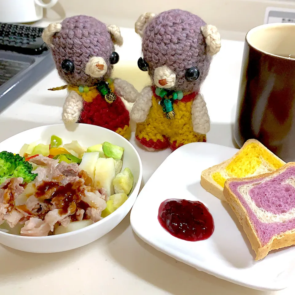 Snapdishの料理写真:お昼ごぱん( ´ ▽ ` )|chagashiさん