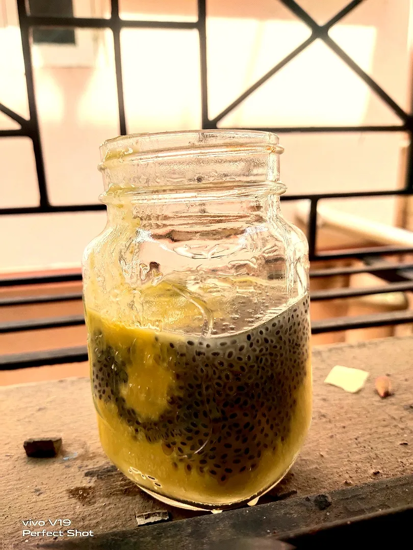 Basil seeds drink with Mango - Vanilla|Poulami Chatterjeeさん