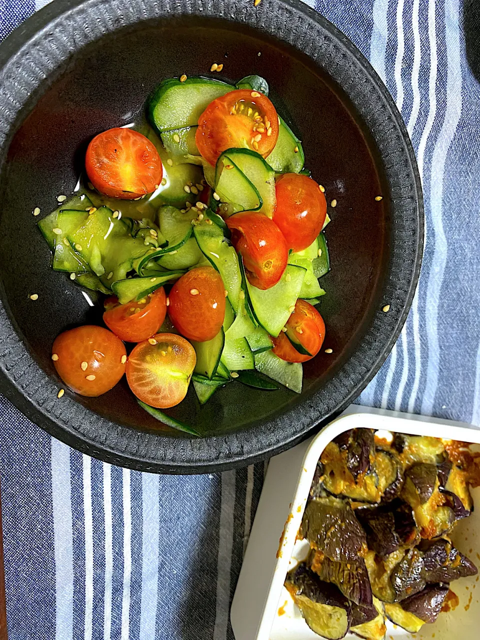 白ごはん.comのごま和え🍅🥒、茄子のスタミナ味噌炒め🍆|1614さん