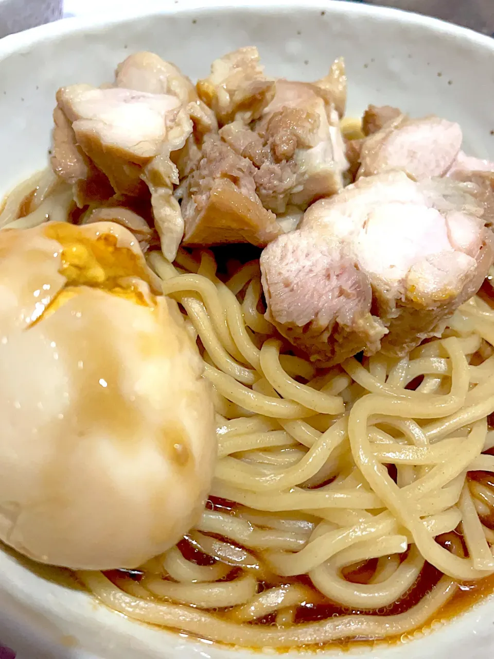 つけ麺に甘辛ビール煮の鶏と煮卵|舞さん