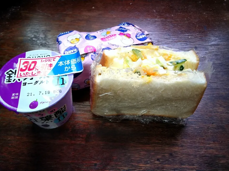 たまごサラダのサンドイッチ🥪|にんにくと唐辛子が特に好き❤️(元シャリマー)さん