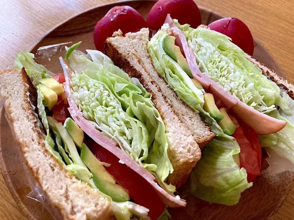 Snapdishの料理写真:＊わんぱくサンド🥪＊|＊抹茶＊さん