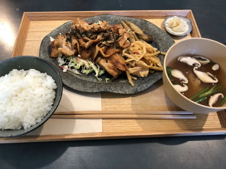 生姜焼き定食|みぃさん