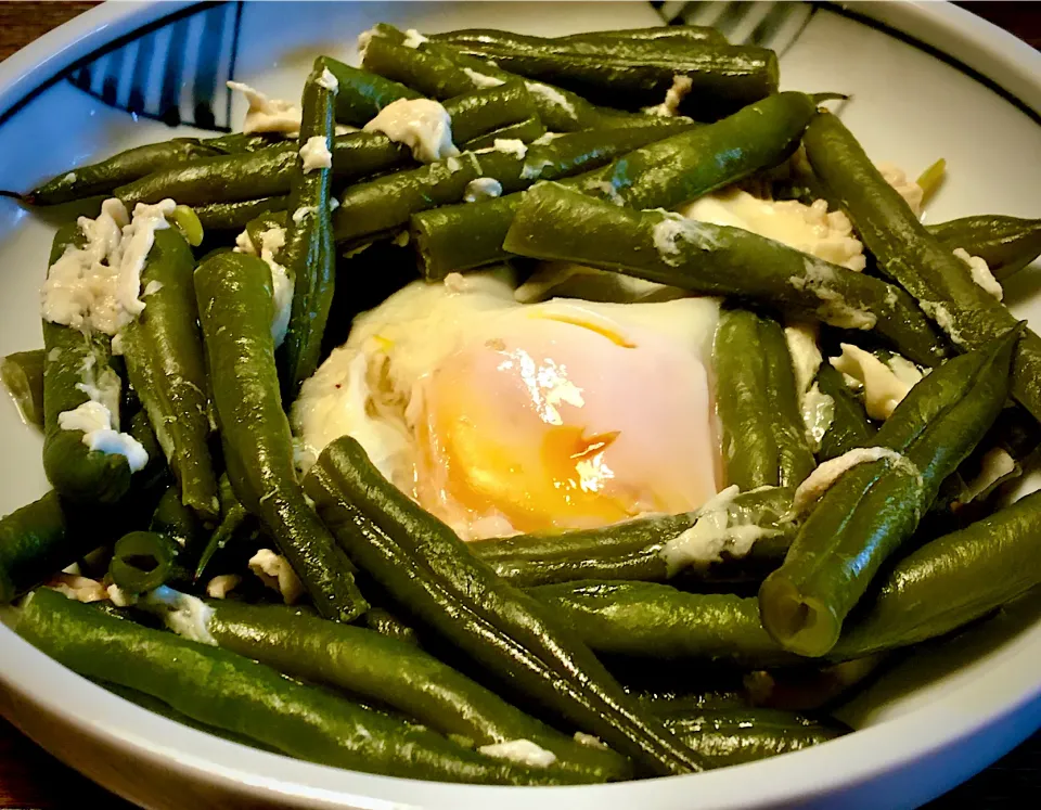 インゲン豆煮物のたまご落とし|mottomoさん