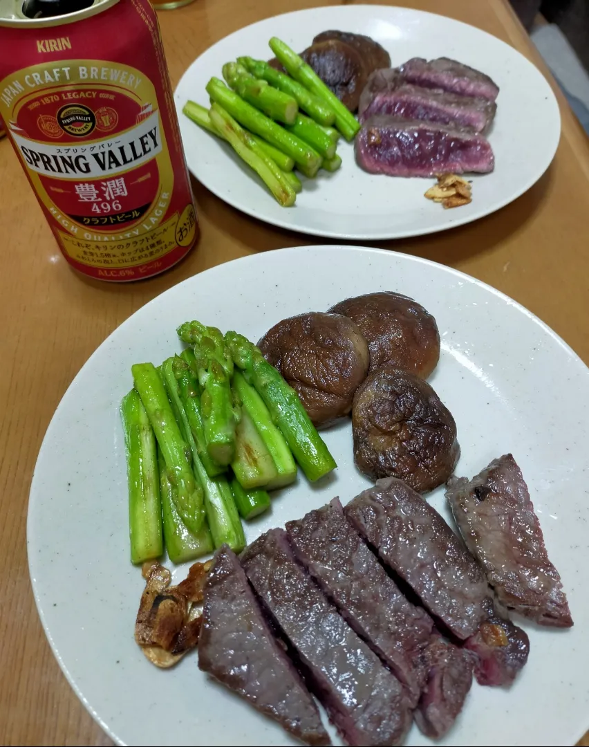 ヘルシー肉をレア焼きで食うとそこそこ旨いよ|フージさん