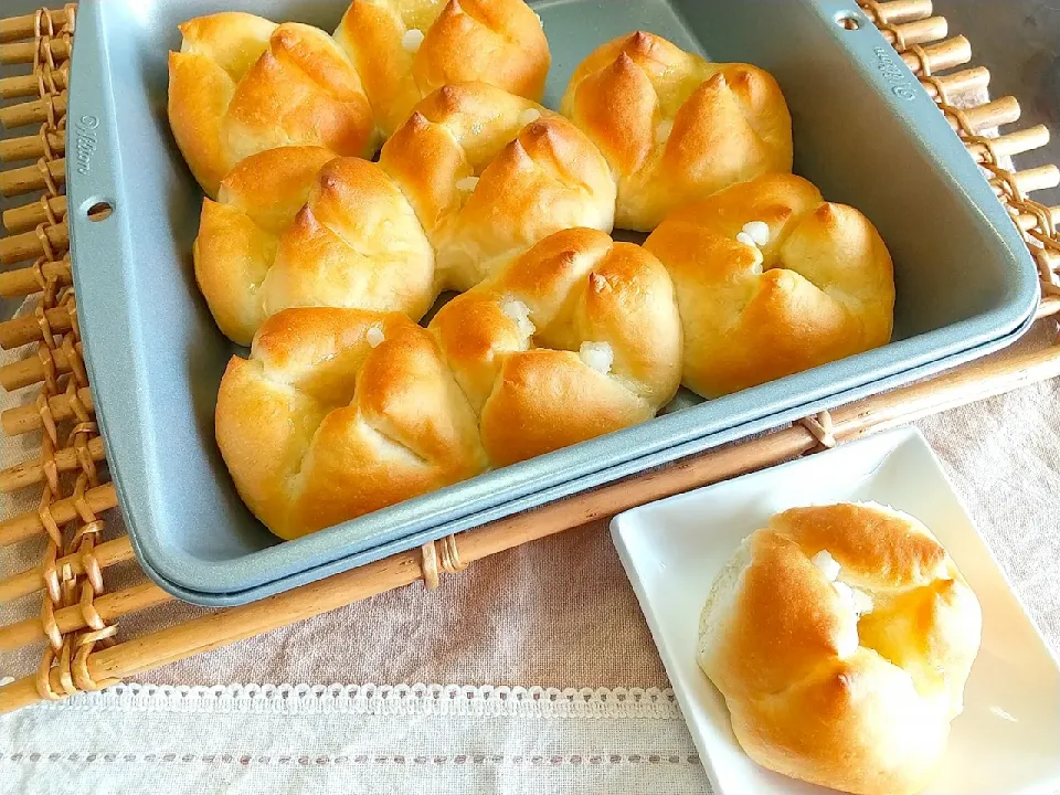 Snapdishの料理写真:🥖シュガートップちぎりパン|tomoさん