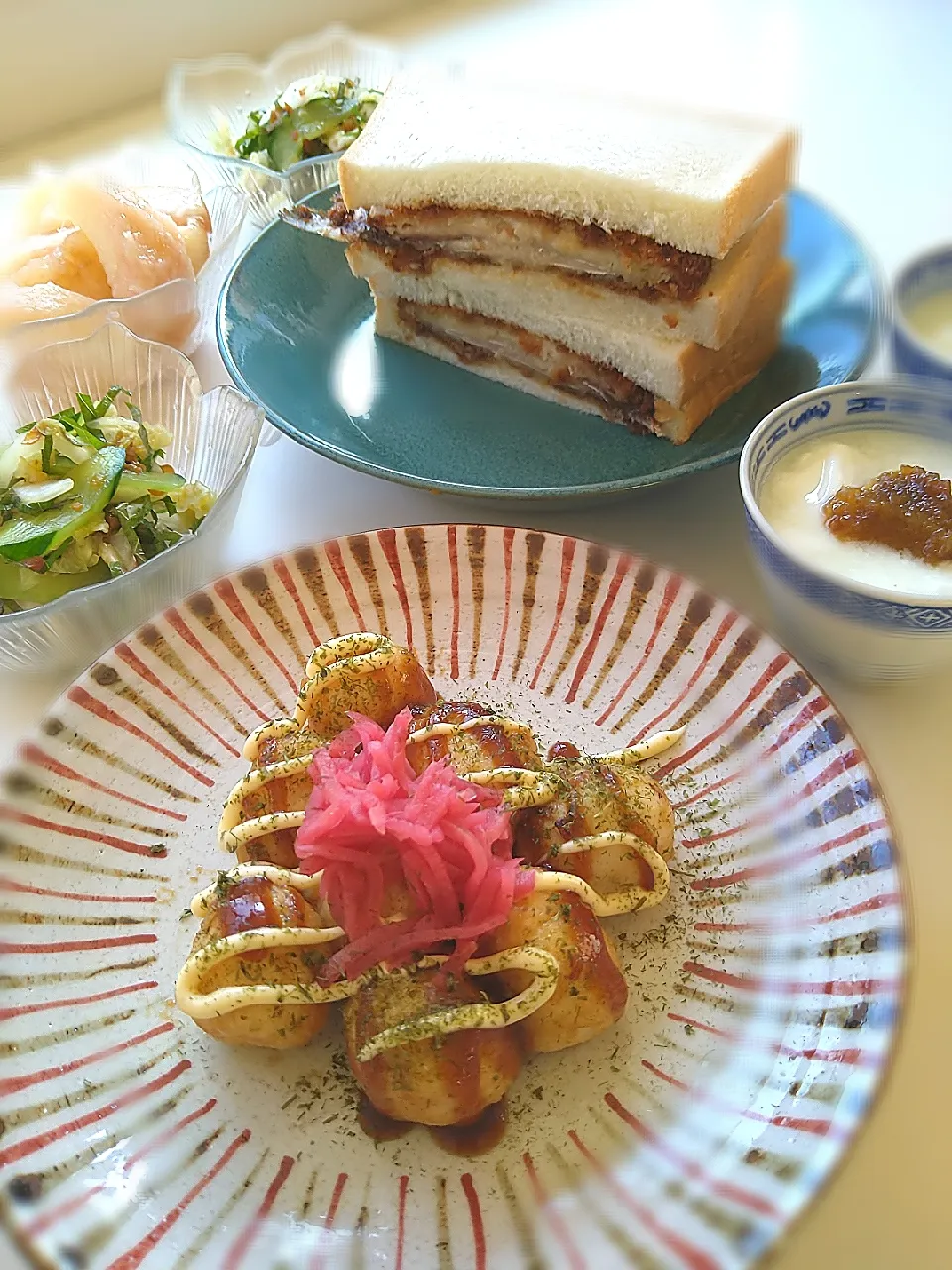 朝ごはん🌄！|まめころさん