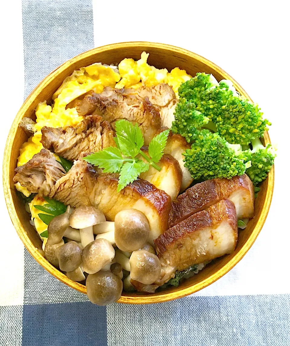 今日のパパ弁当は煮豚丼♪|key♪さん