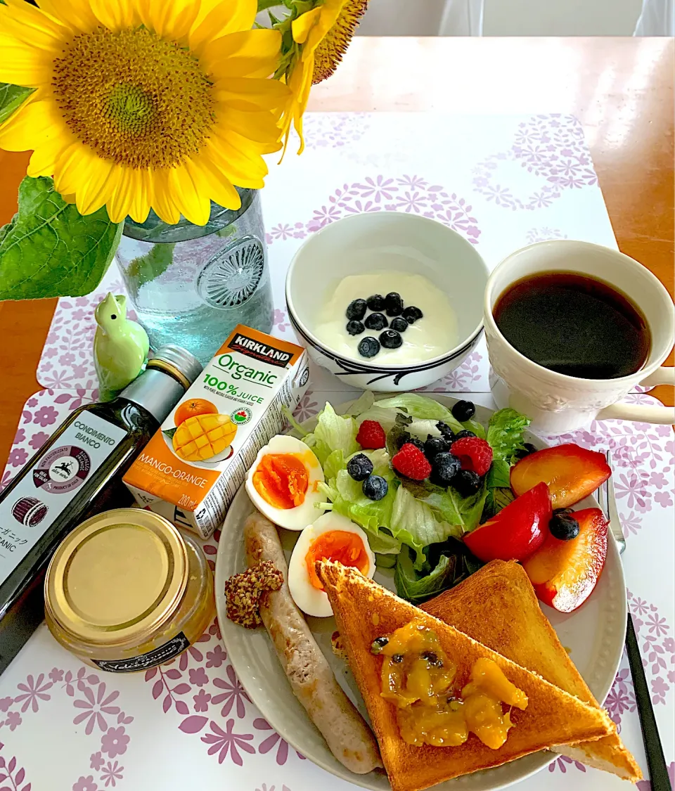 Snapdishの料理写真:🌼花とモーニングプレート🌼|あっちゃんさん