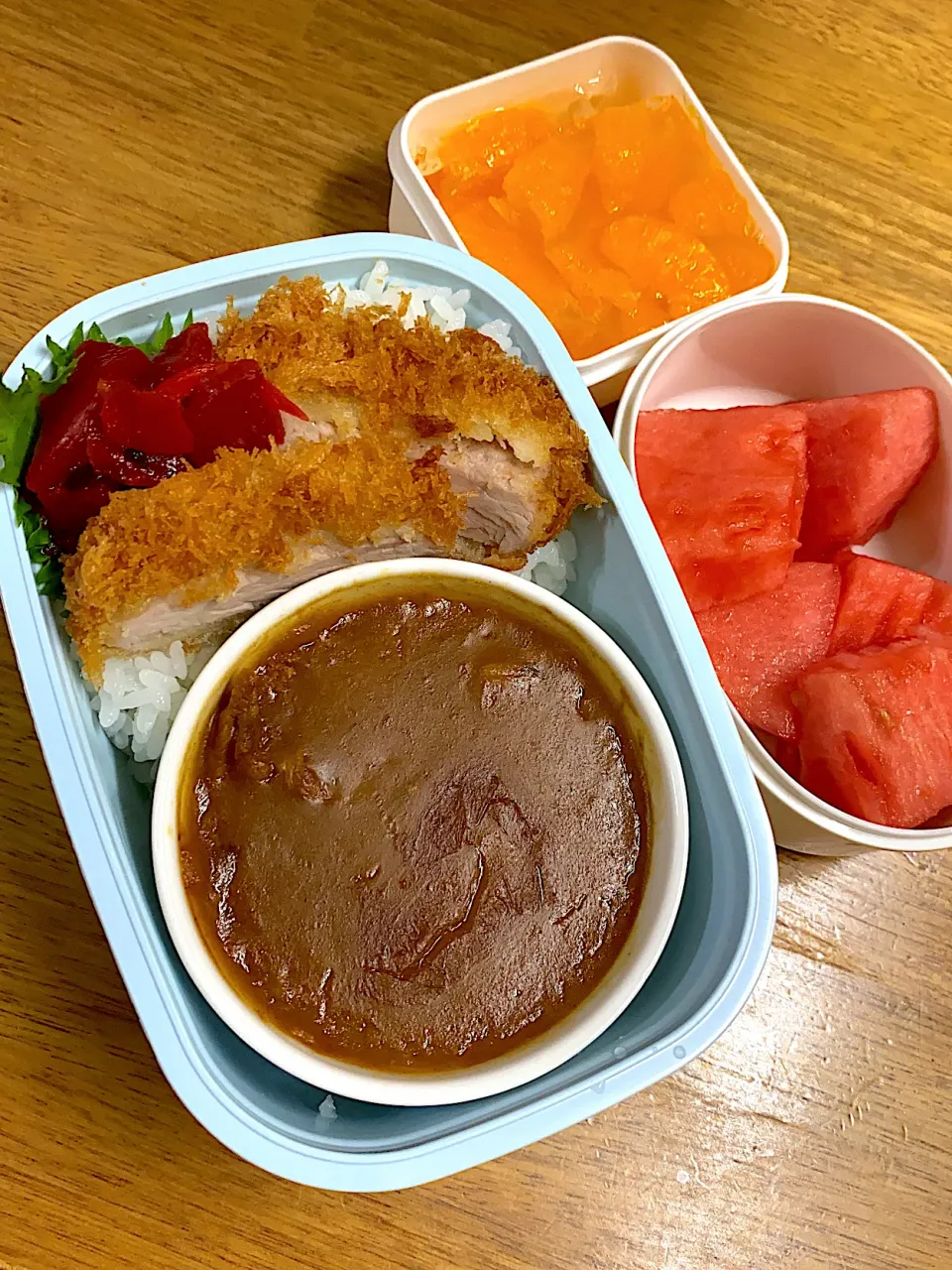 Snapdishの料理写真:娘部活終わりの夜ご飯弁当|まっきんさん