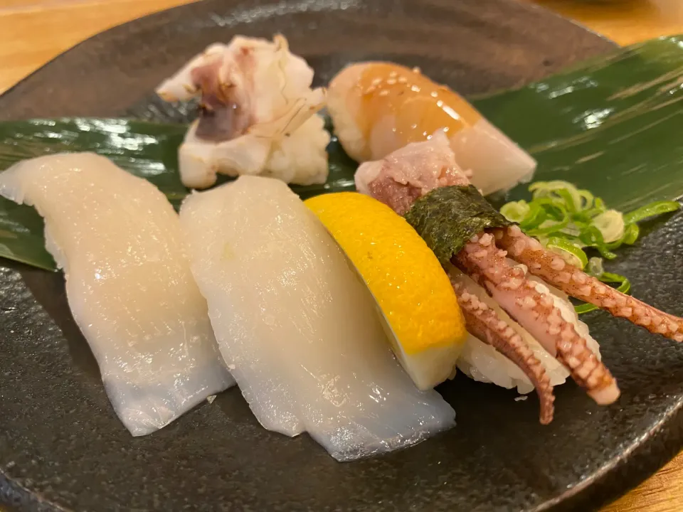 真イカの食べ比べお寿司セット🦑|buhizouさん