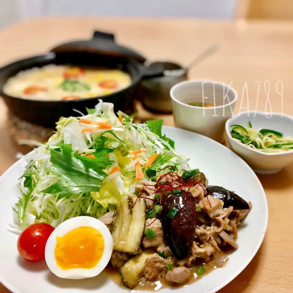 Snapdishの料理写真:旬はおいしい　ナスと豚肉の甘味噌炒め|FIKA789さん