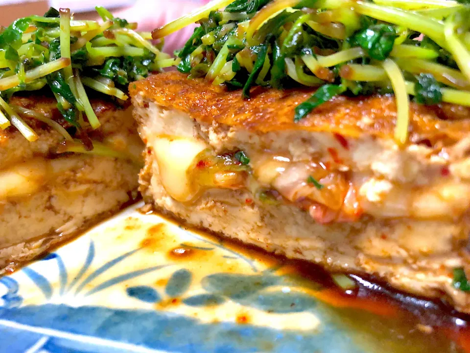 厚揚げのキムチーズはさみ焼き|Cuisineさん