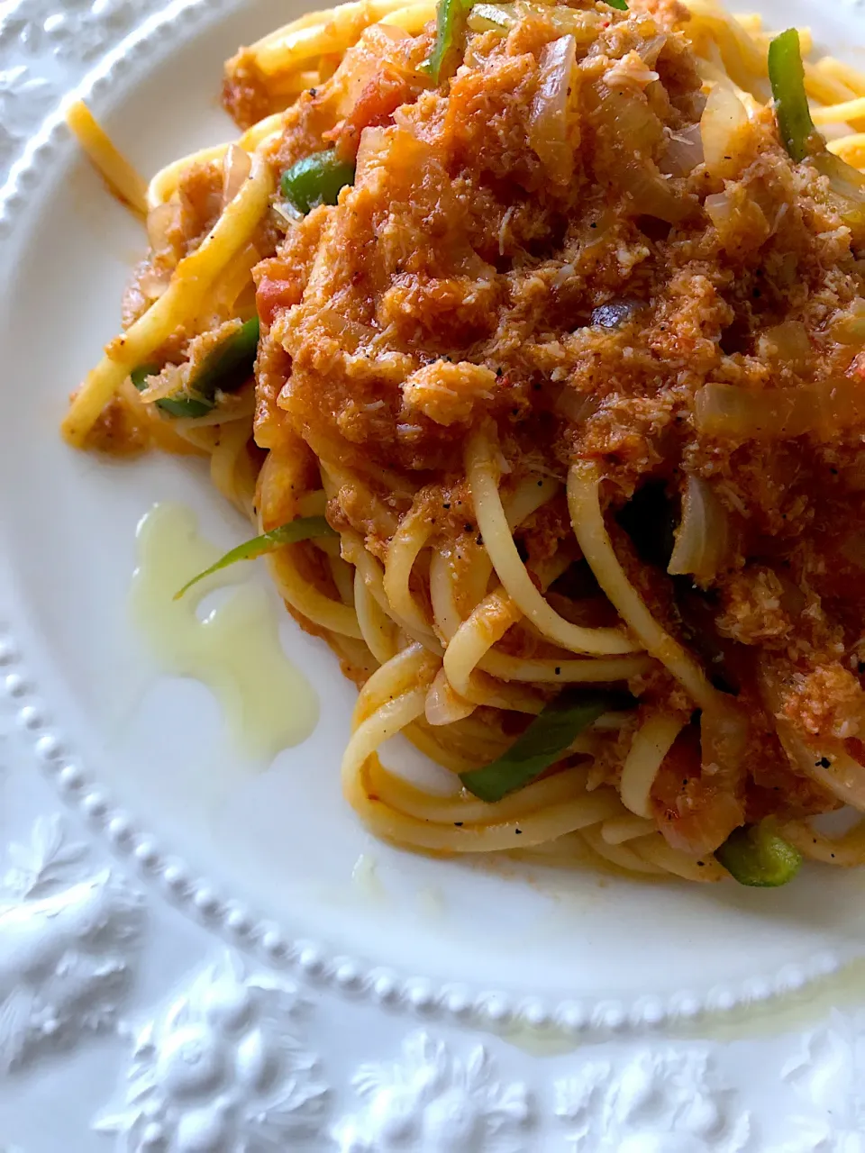 カニ缶とトマトパスタソースでパスタ🍝|Tina Tomoko😋さん