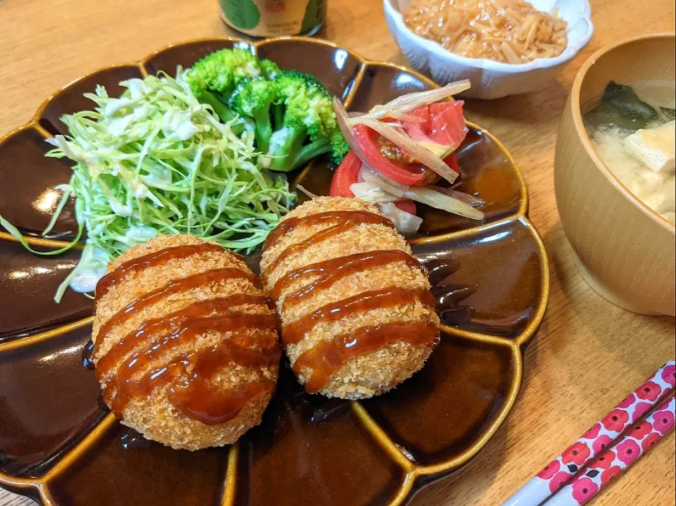 肉マシマシ手作りコロッケ😊|しほさん