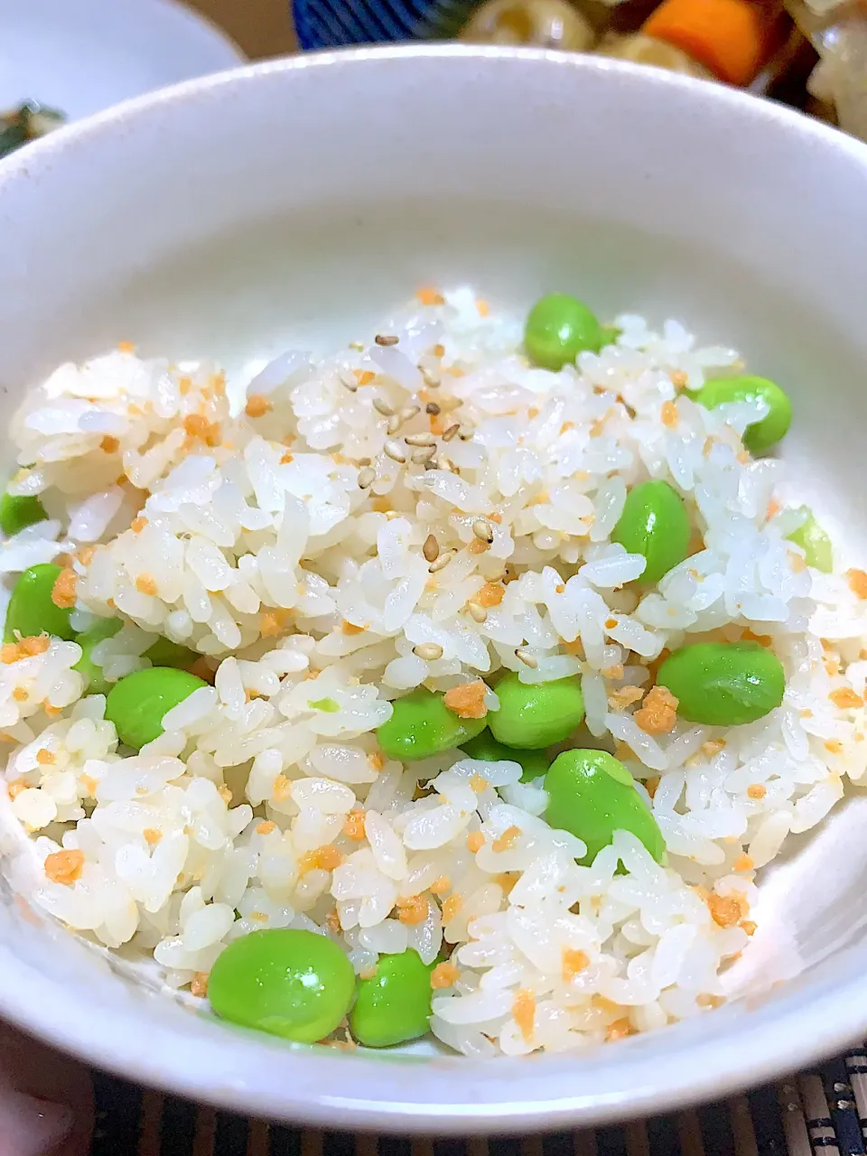 鮭と枝豆の混ぜご飯|ゆかりんさん