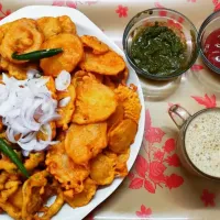 Assorted Bhajjiyas Platter|Priyaさん