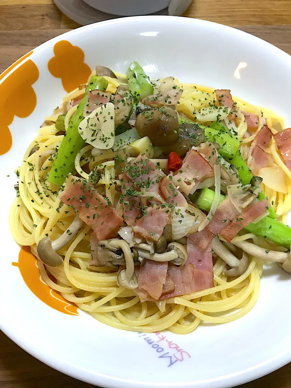 Snapdishの料理写真:焼き肉の名残パスタ|morimi32さん