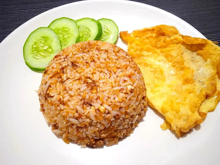 Nasi Goreng Telur Dadar|andhinさん