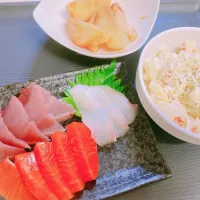 Snapdishの料理写真:お刺身盛り合わせ|ゆおさん