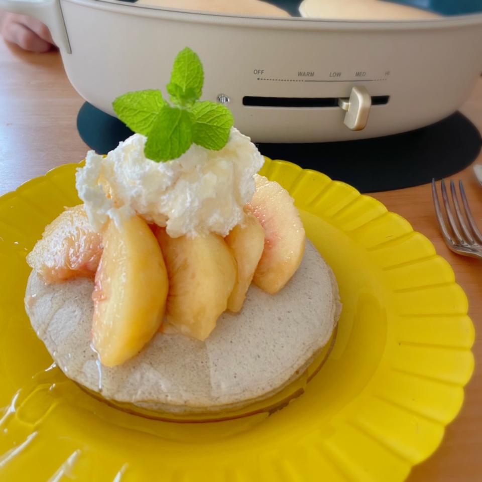桃のパンケーキ