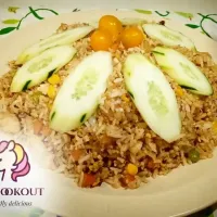 Snapdishの料理写真:Chicken Fried Rice 
Check out the recipe at my YouTube Channel
 ' Ava Cookout '|Averine Micheleさん