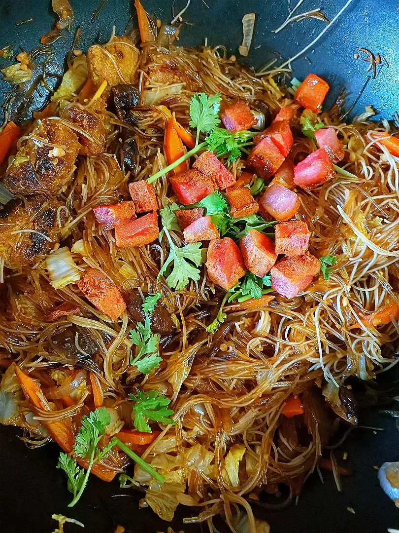 Filipino Banchit Bihon 😋🤤 vegetarian version|Fatmamaさん