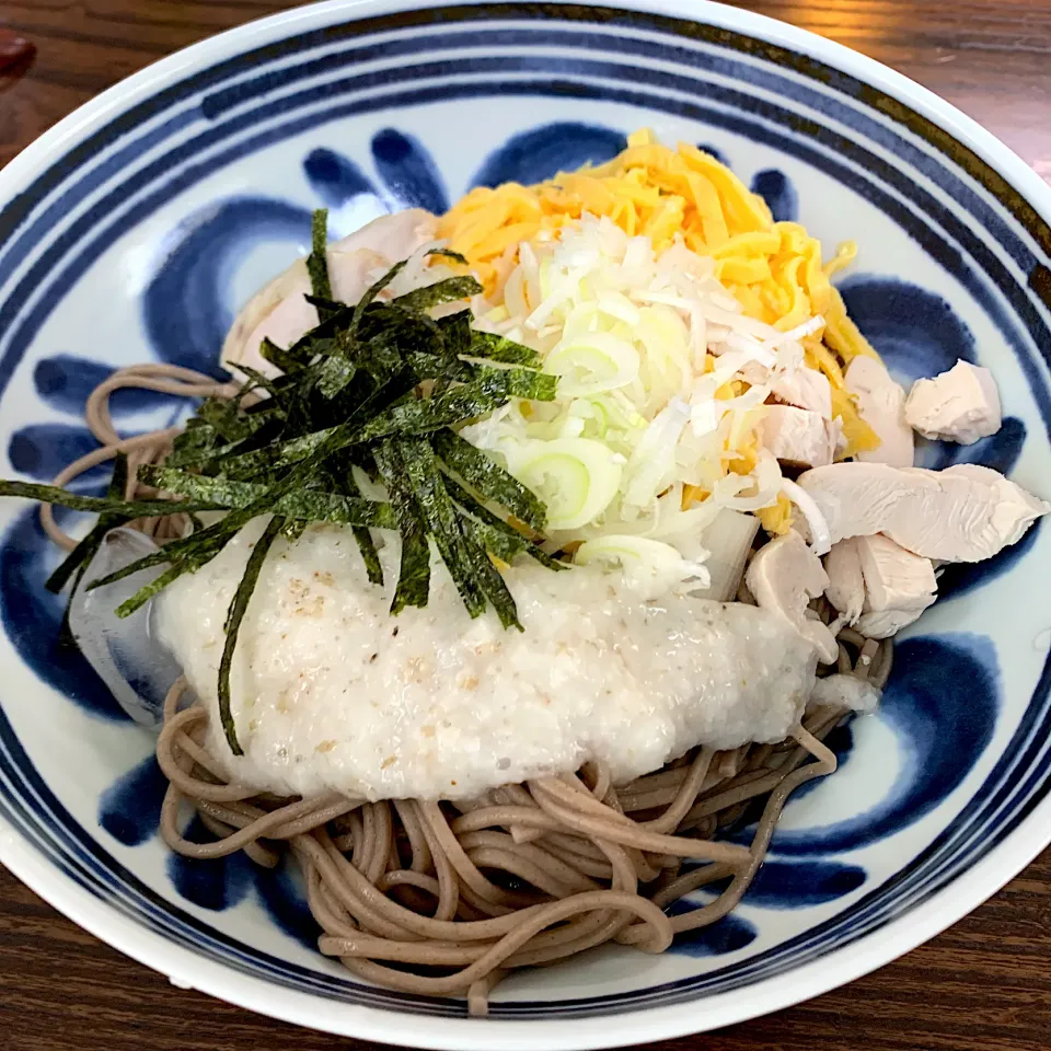 Snapdishの料理写真:具沢山トロロ蕎麦|yuiさん