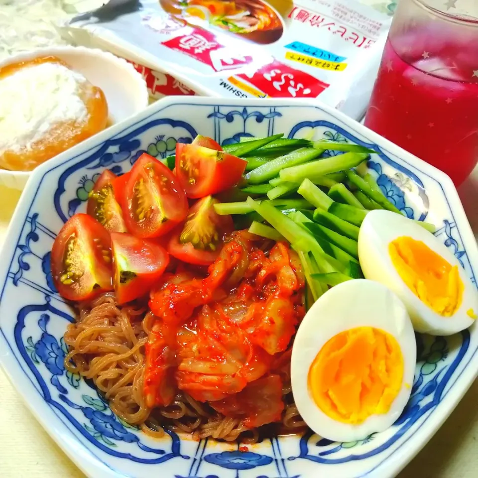 Snapdishの料理写真:ビビン冷麺|うたかた。さん