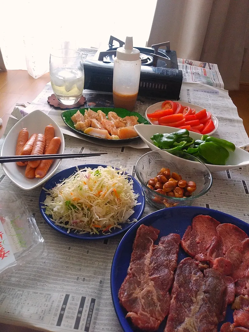 家の中で独り焼き肉|こいけさんさん