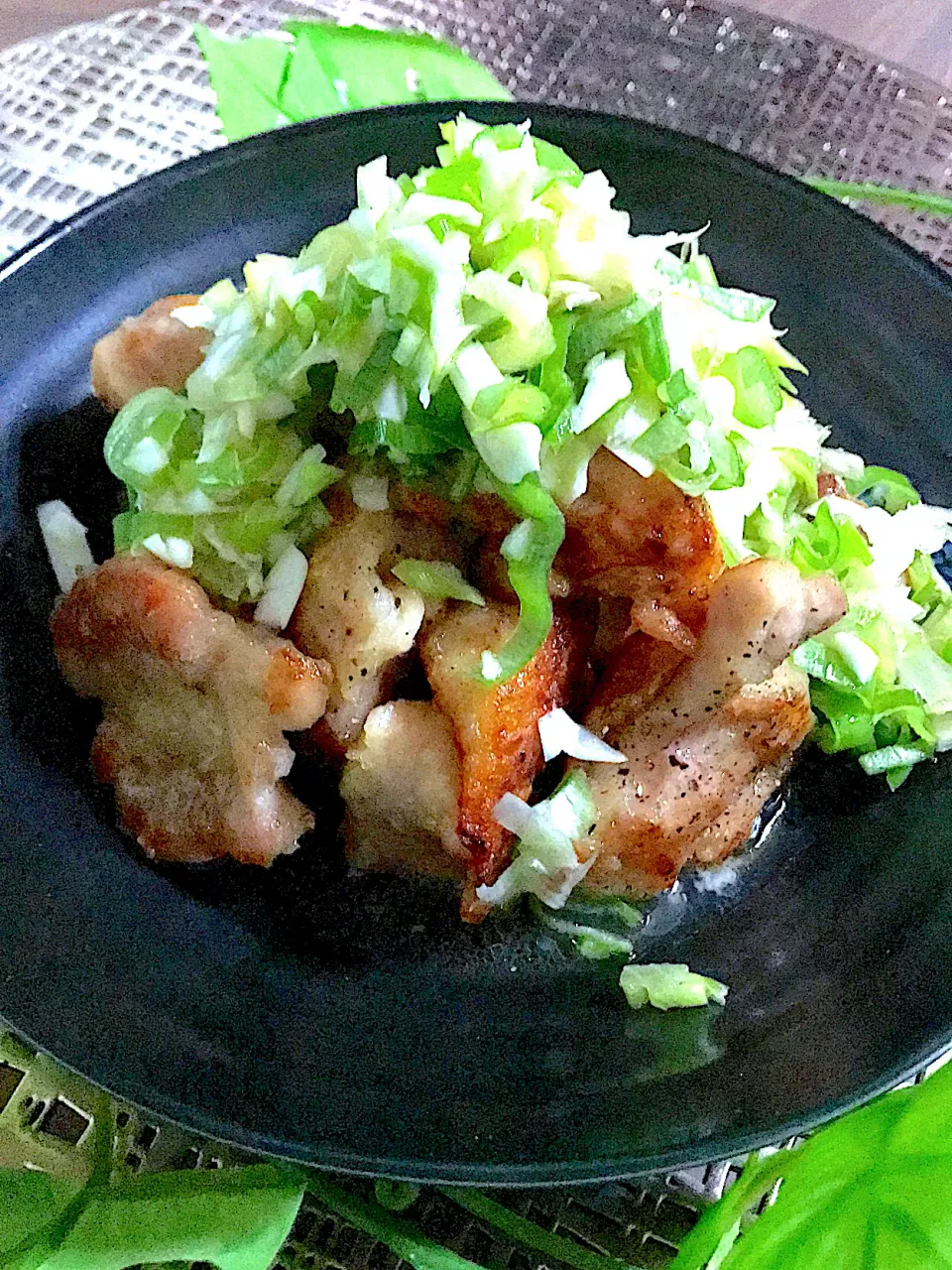 鶏もも肉のネギまみれ塩ダレ💚💚💚|🌺🌺Foodie🌺🌺さん