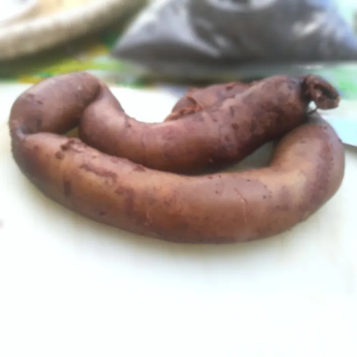 Snapdishの料理写真:Pork blood sausage before slice|manさん