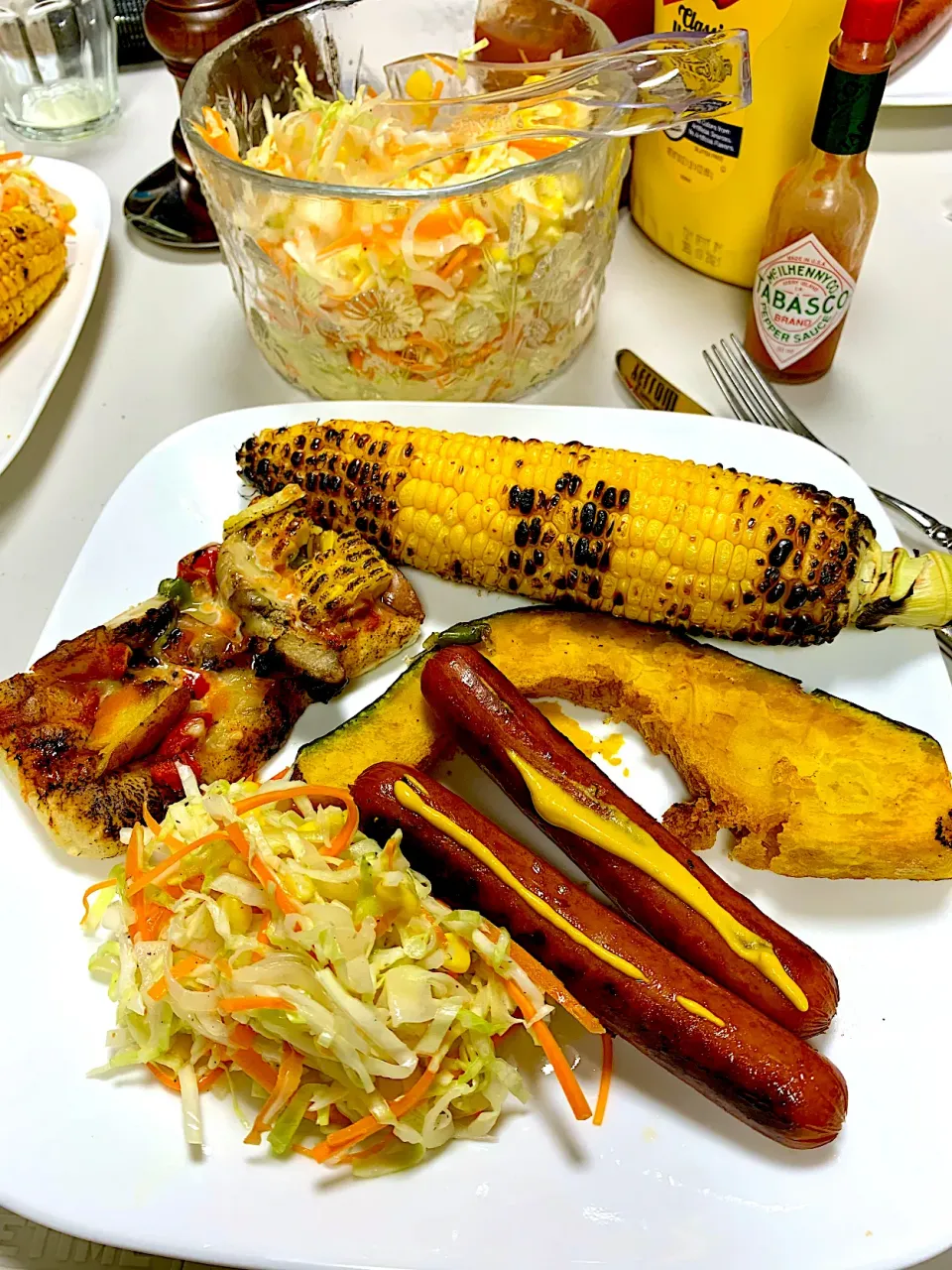 Sausage and Slaw|gonbenさん