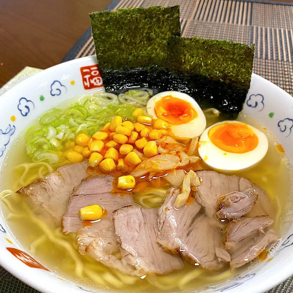 Snapdishの料理写真:自家製チャーシュー麺|cafe3733さん