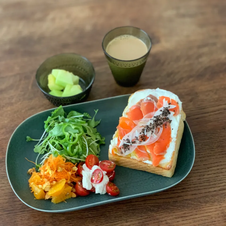 今日の朝ごはん|ぺんぎんさん