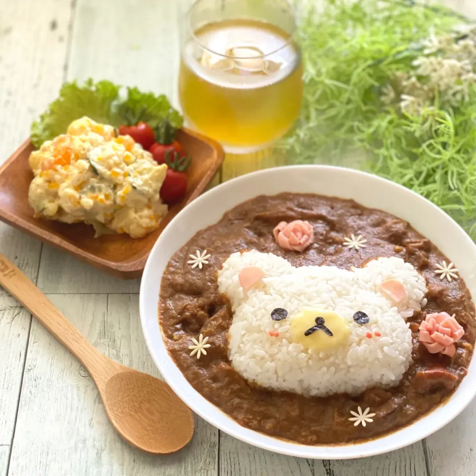 Snapdishの料理写真:夏はスパイシーカレー🍛|mikaさん