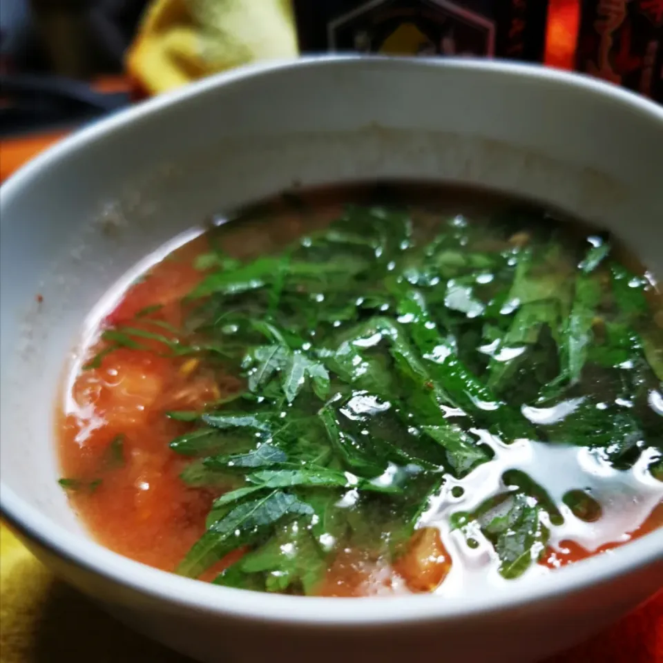 フレッシュトマト🍅入り味噌汁👌🍺|ペンギンさん