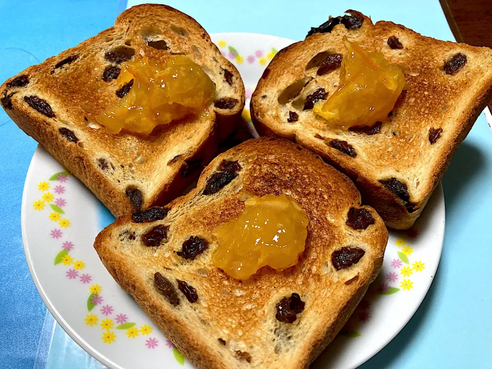 ぶどうパン|はっちぃさん