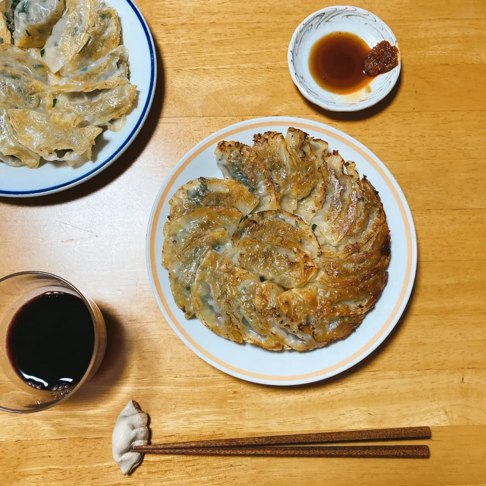 焼き餃子🥟🍷|ちゃみこさん