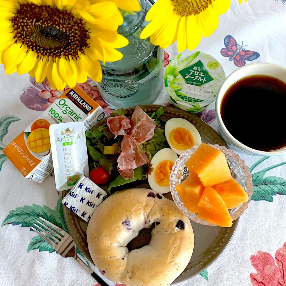 Snapdishの料理写真:🌼花とモーニングプレート🌼|あっちゃんさん