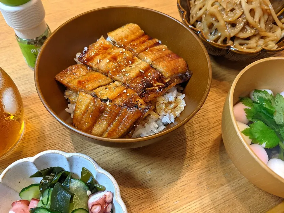 Snapdishの料理写真:鰻丼♪土用の丑の日|しほさん