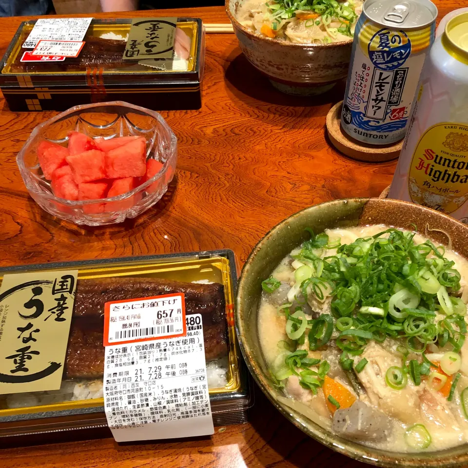 うなぎ弁当と豚汁うどん😋|すかラインさん