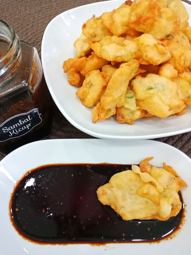 Fritters|qampung peopleさん