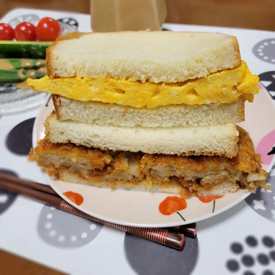 Snapdishの料理写真:雑なサンドイッチ|waiwaiさん