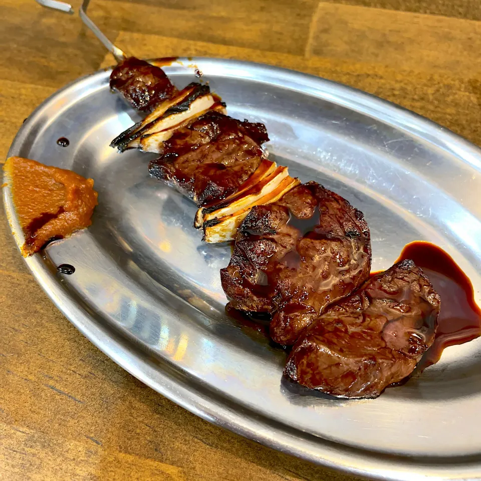 Snapdishの料理写真:牛サガリ串焼き|T. Wonderさん