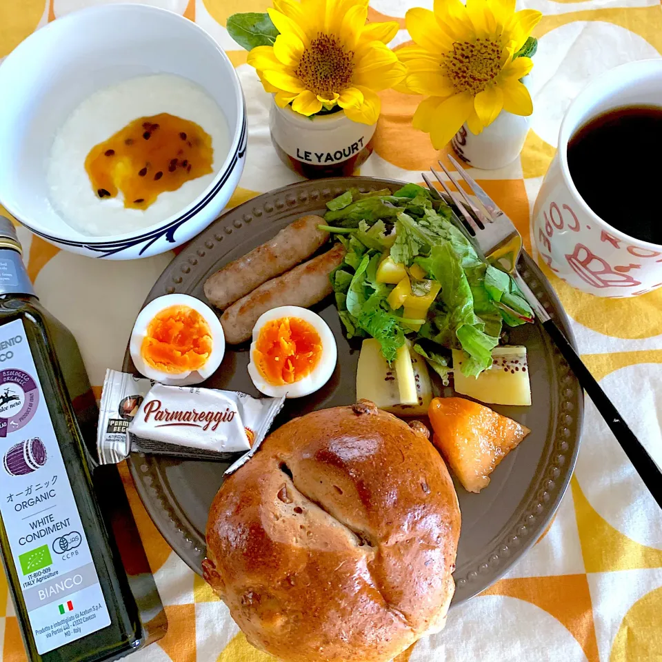 Snapdishの料理写真:🌼花とモーニングプレート🌼|あっちゃんさん