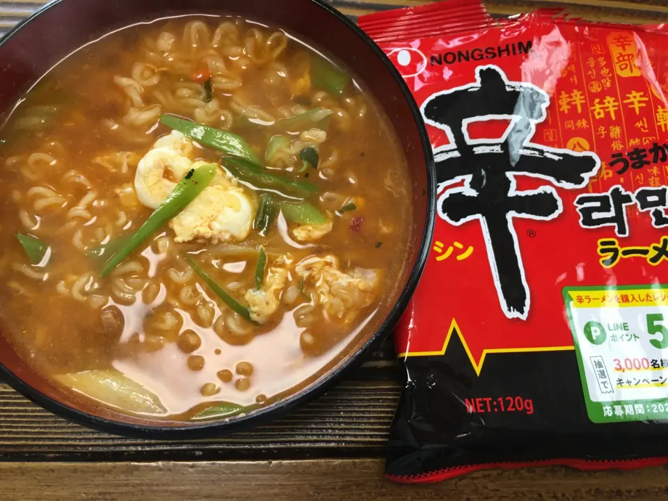 今日のランチは久々インスタントラーメン|ようか✩.*˚さん